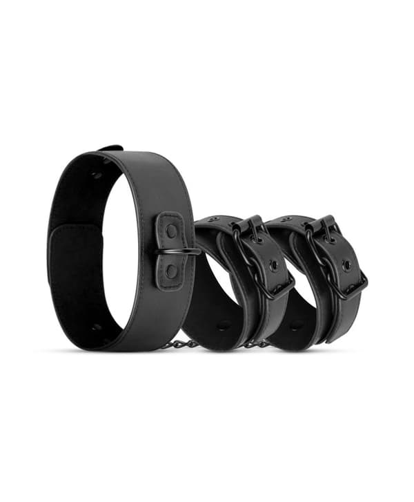 Bedroom Fantasies Collar & Wrist Cuffs