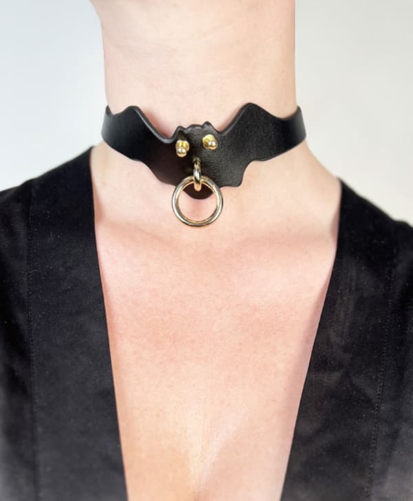 Shiver Choker + Lead The Bat