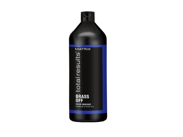 MATRIX TOTALRESULTATER Farge besatt MESSING AV Fuktighetsgivende balsam nøytraliserende kobbertoner 1000 ml