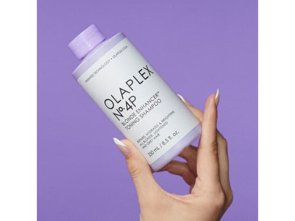 Olaplex Blonde Enhancer Toning Shampoo No.4P 250 ml