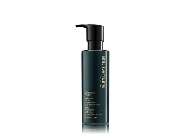 Regenerating Conditioner for Very Damaged Hair Ultimate Reset ( Extreme Repair Conditioner) 250 ml