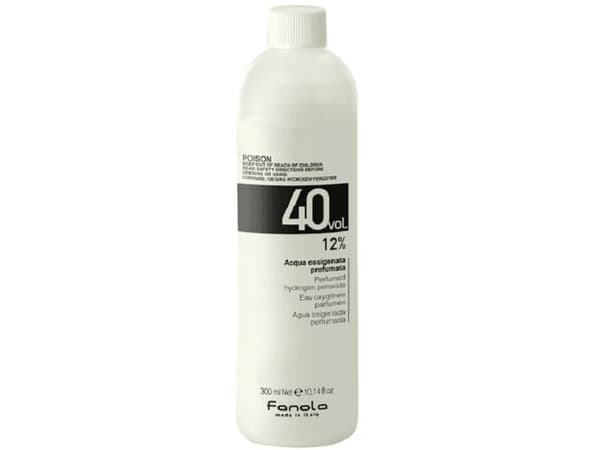 Fanola Perfumed Hydrogen Peroxide 40 Vol./ 12 % 300 ml