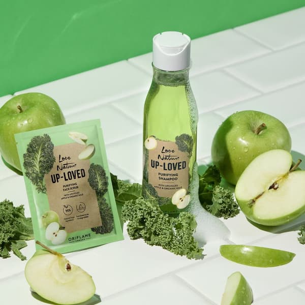 Oriflame Love Nature Up-Loved Purifying Shampoo med återvunnet äpple och ekologisk grönkål 250ml