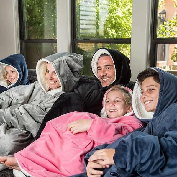 Snuggie Oversized Felt Hoodie - musta