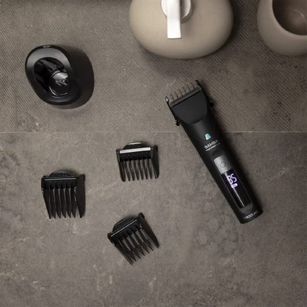 Cecotec Hair clipper with Wet&amp;dry battery and titanium-coated blades.