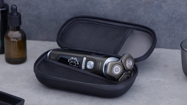 Philips S9000 Prestige SP9840/32 barbermaskin med rengjøringsstasjon