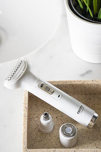 CR 2935 Foliebarbermaskine med trimmer - multifunktionelt kropssæt