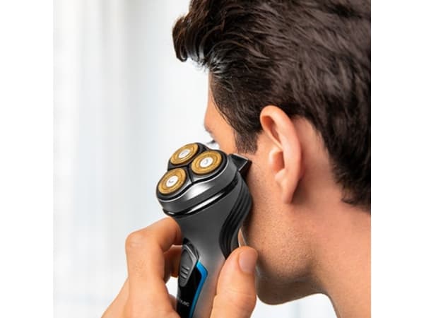 Cecotec Barbermaskin Cecotec Bamba PrecisionCare Titanium PerfectCut Barbermaskin