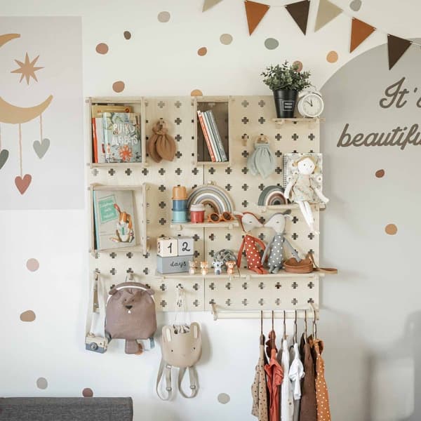 Leksaksförvaring Pegboard - Minimalistisk Barnförvaring - Pegboard Organisatör För Barn - Naturlig Trävägg Pegboard