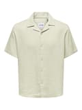 Miniatyrbild 1 av 2: Only & Sons - onsKari Resort SS Shirt