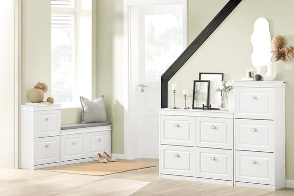 SoBuy Skoskab med 2 pladsbesparende rum Skoreol med 2 låger Længde 54 cm Bredde 24 cm Højde 83 cm hvid FSR78-W