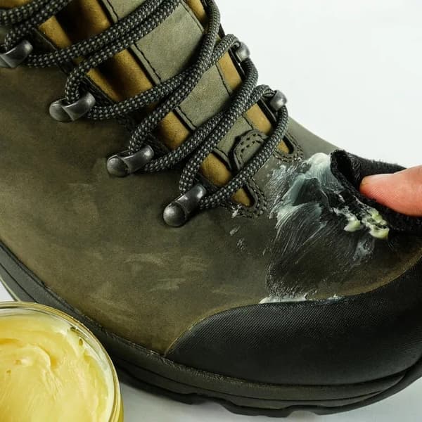GRANGERS WATERPROOFING WAX 100 ML, Grangers skovax, Grangers läderwax