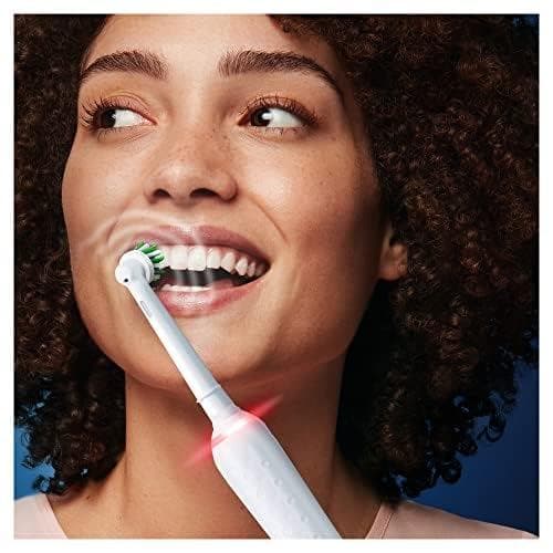 Braun Oral-B Pro 3 3900 Svart/Vit med 2:a handstycket JAS22 tandborste 760765 (760765)