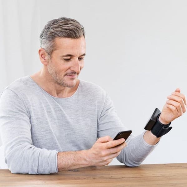 Beurer BC54 - Blodtrycksmätare för handleden - Bluetooth