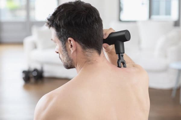 Medisana MG 150 Massage Gun Mini - 6 massagestykker, 5 vibrationsniveauer, USB-C, medfølger taske