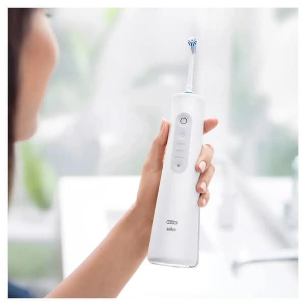 Oral-B Oral Irrigator AquaCare 6