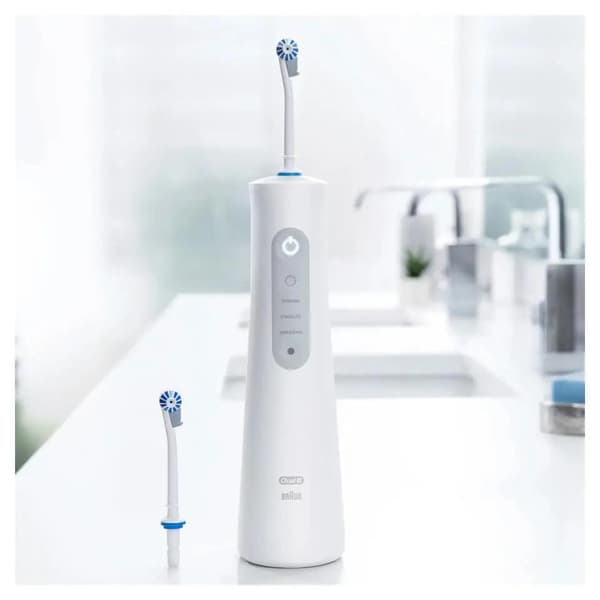 Oral-B Oral Irrigator AquaCare 6