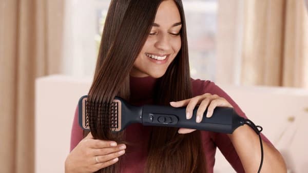 Philips hårstyler, 1.000 watt effekt, 2 blæserniveauer, 3 temperaturniveauer, ionfunktion, nedkøling (BHA530/00)