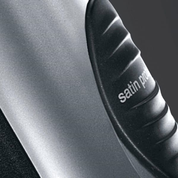 Ruskeat satiinihiukset 7 HD 710 (BRHD710E)