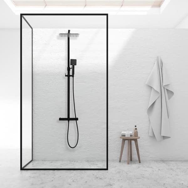 Sort termostatisk brusepanel med regndusche og håndbruser - 25 cm, anti-kalk teknologi