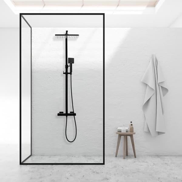 Moderne termostatisk brusepanel med regndusche og håndbruser - 30cm, matsort