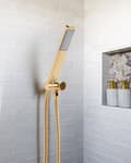 Miniatyrbilde 2 av 5: Dusjhode Gull Metall 1 spraymodus Moderne design Baderom Tilbehør Hånddusj