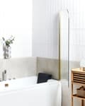 Miniatyrbillede 4 af 6: Bruseafskærmning i forkromet aluminium med transparent hærdet glas 140 x 70 cm Justerbar vippe funktion i Minimalist skandinavisk design