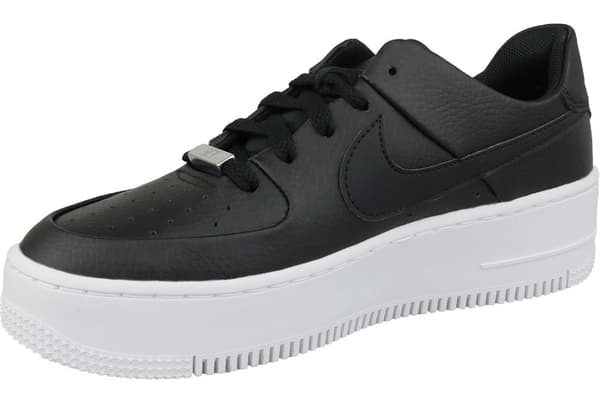 Nike Air Force 1 Sage Low, Kvinna, Sneakers, svart