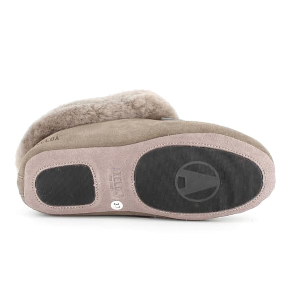 Axelda London 37 - Beige lampaannahkamatto