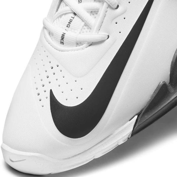 Nike Kengät Savaleos Valkoinen EU 40 1/2 Mies