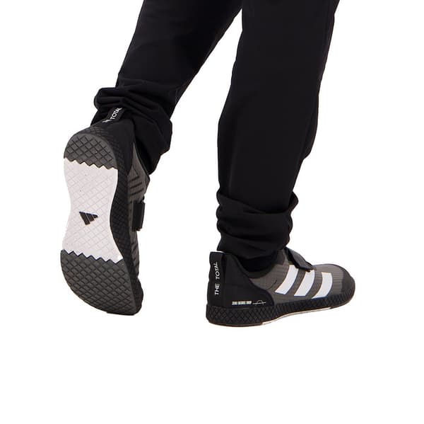 Adidas Valmentajat The Total Musta EU 39 1/3 Mies