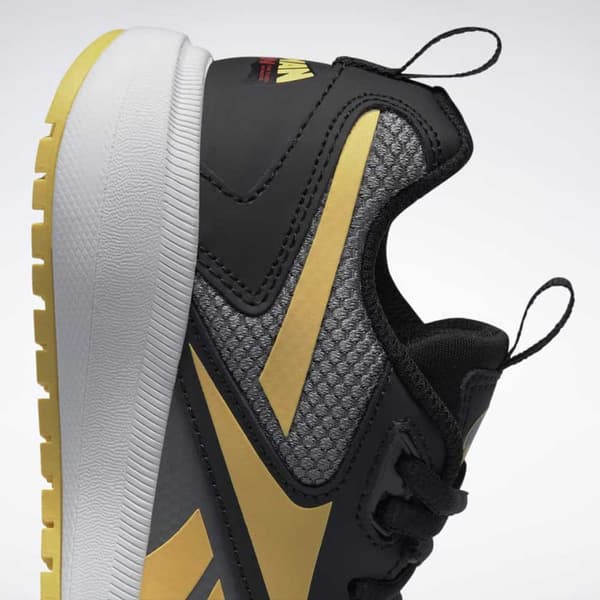Reebok Utbildare Durable Xt Beige EU 37 Pojke