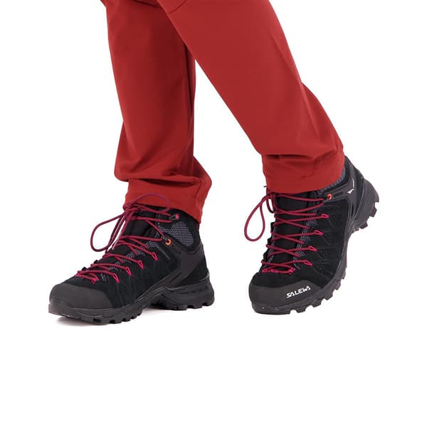 Salewa Vaelluskengät Alp Kaveri Mid Wp Musta EU 37 Nainen