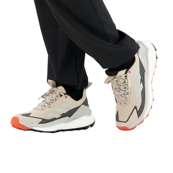 Adidas Vaelluskengät Terrex Free Hiker 2 Low Goretex Beige EU 37 1/3 Nainen