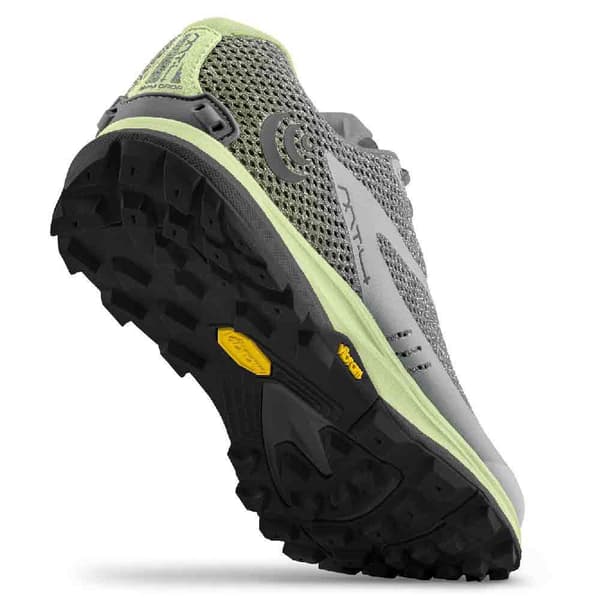 Topo Athletic Mt-4 Trail Running Trail Running Skor Grå EU 42 1/2 Kvinna