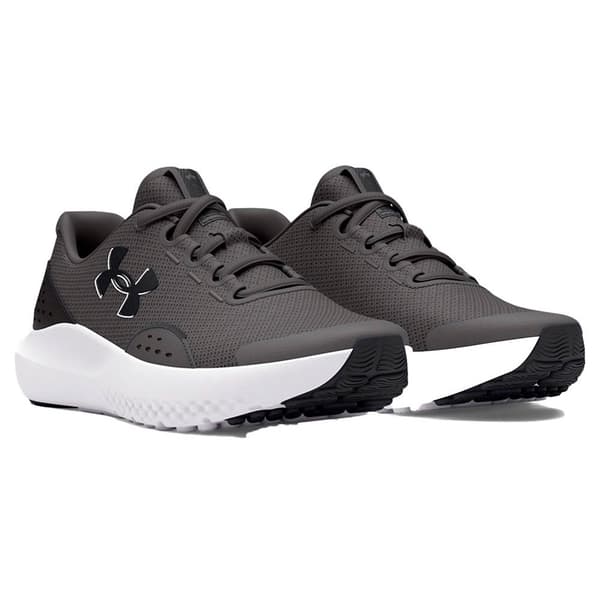 Under Armour Lenkkitossut Bgs Surge 4 Musta EU 36 1/2 Poika