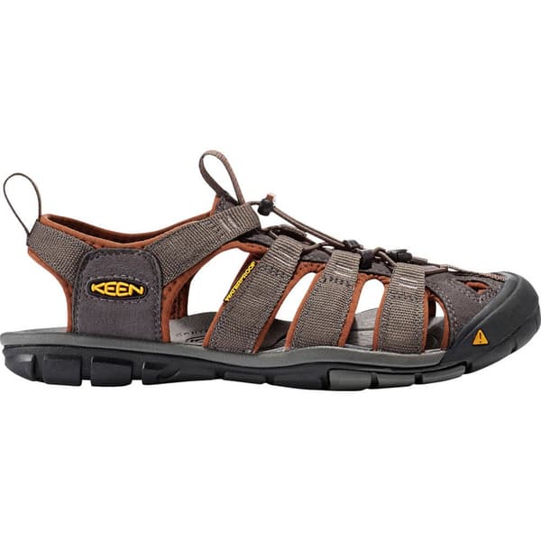 Keen Sandaler Clearwater Cnx Brun EU 44 Man