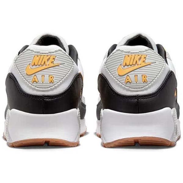 Nike Air Max 90 Skor Vit EU 42 Kvinna