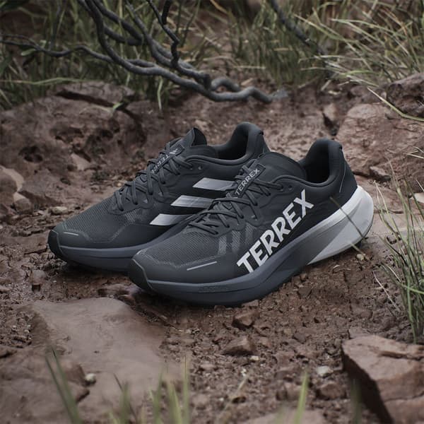 Adidas Terrex Agravic 3 Polkujuoksukengät Musta EU 38 Nainen