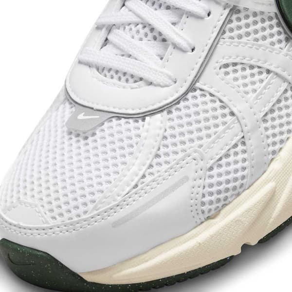 Nike V2k Run Sko Hvid EU 36 1/2 Kvinde