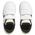 Miniatyrbild 6 av 8: Adidas Hoops 3.0 Cf Skor Vit EU 29 Pojke