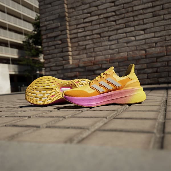 Adidas Ultraboost 5 Löparskor  EU 38 Kvinna
