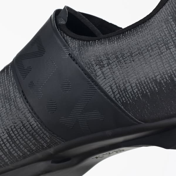 Fizik Vento Infinito Carbon 2 Landsvägscykelsko Grå EU 43 Man