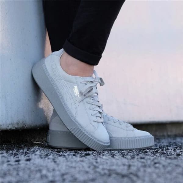 Sportsjoggesko for kvinner Puma Basket Platform Reset Hvit - 36