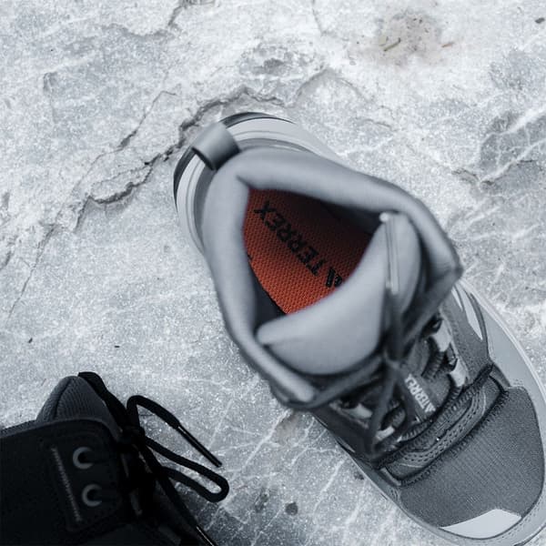 Adidas Terrex Ax4r Mid Vaelluskengät Harmaa EU 40