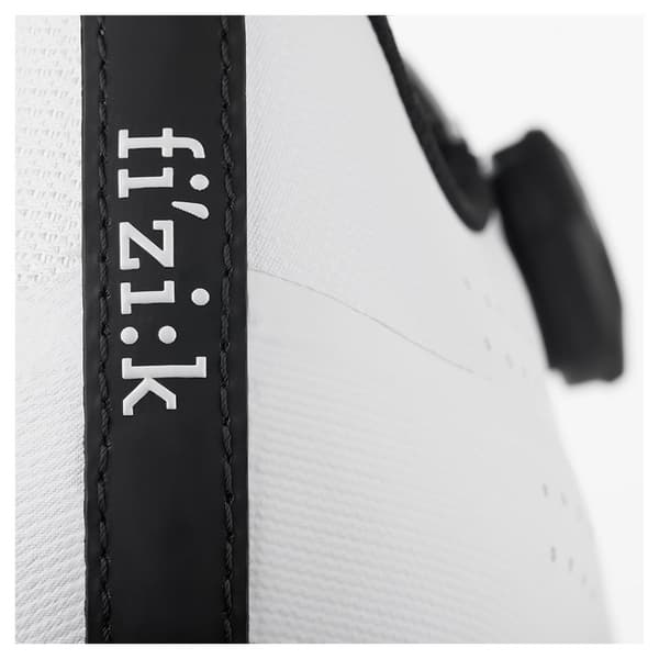Fizik Tempo R4 Overcurve Landsvägscykelsko Hvid EU 40 Mand