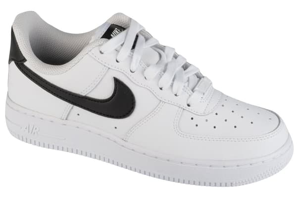 Nike Air Force 1 07 DD8959-103, Kvinna, Sneakers, vit