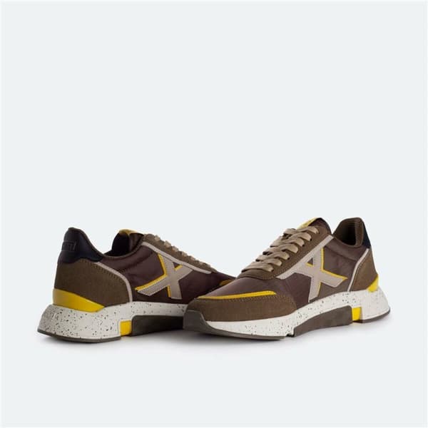 Sportskor Casual Herr Munich Versus Brun - 44
