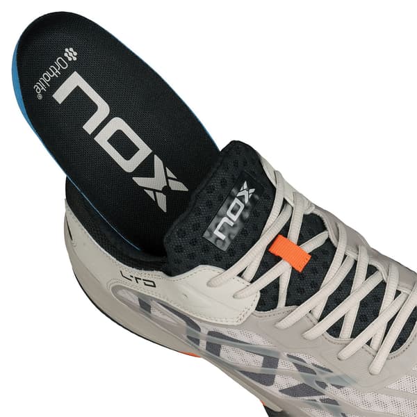 Nox At10 Limited Edition Padel-kengät Musta EU 48 Mies