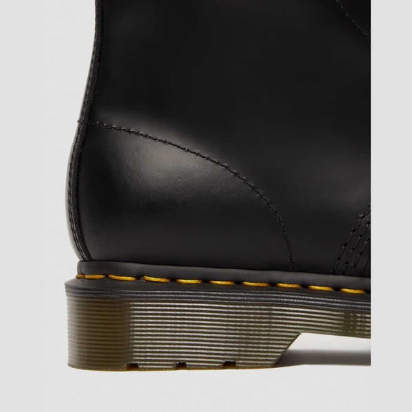 Dr Martens 101 6-eye Ys Smooth Stövlar Svart EU 47 Man